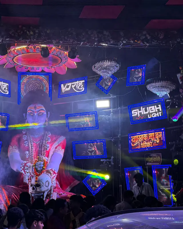 Swastik Maa Durga Parivaar